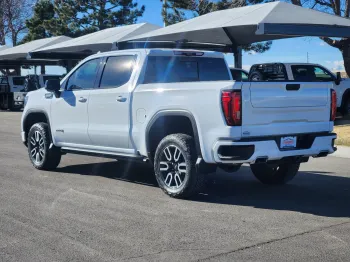 2022 GMC Sierra 1500 AT4
