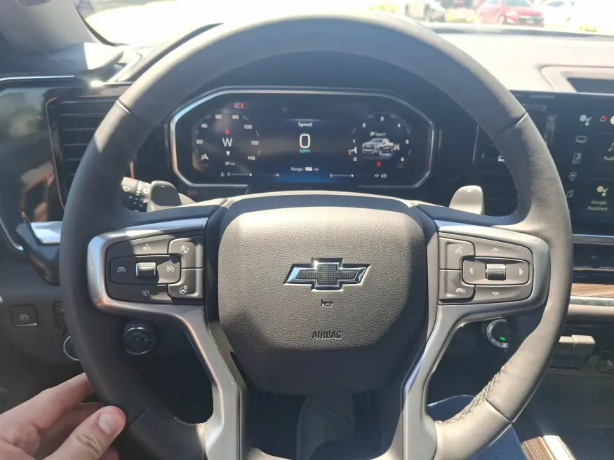 2026 Chevrolet Silverado 1500 RST | Photo 17 of 19
