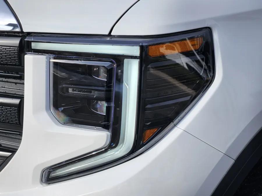 2026 GMC Sierra 1500 Pro | Photo 6 of 20