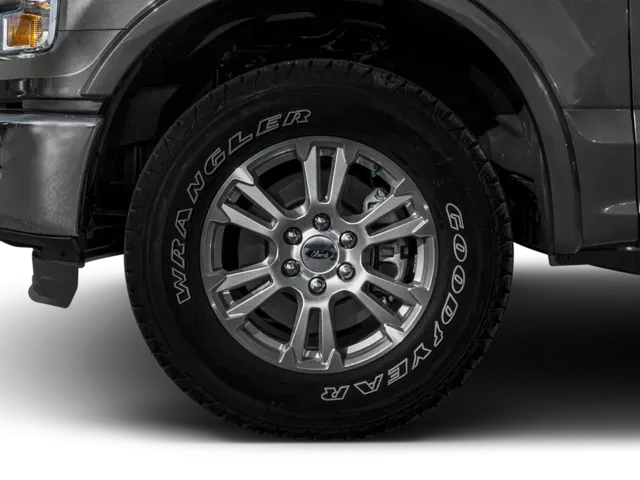 2016 Ford F-150 | Photo 8 of 17