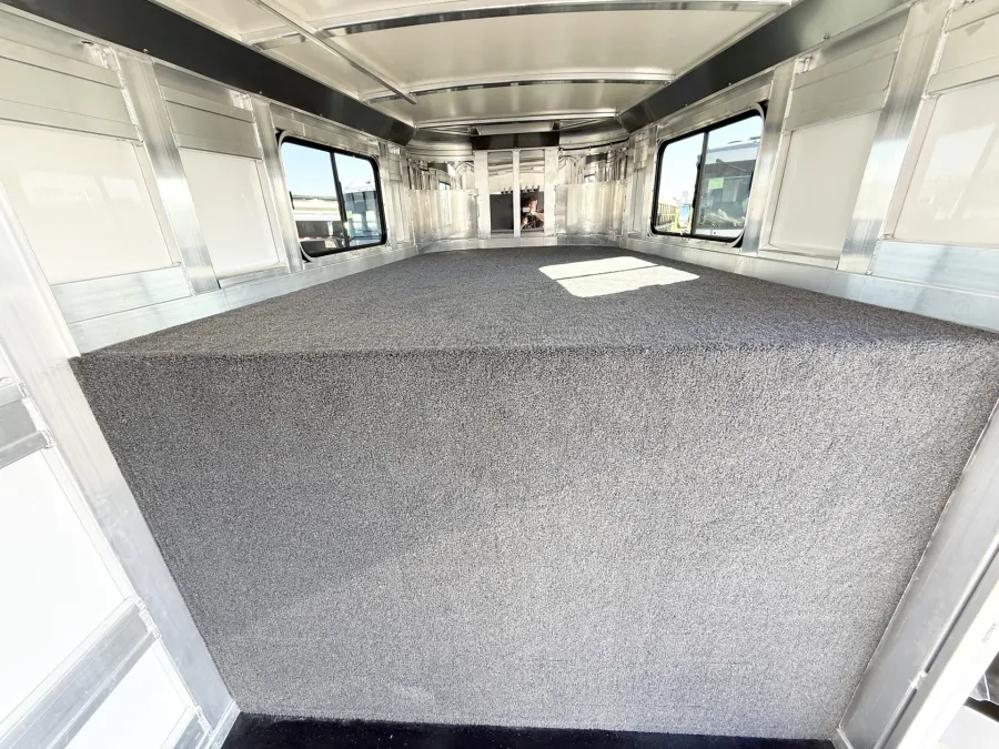 2026 Cimarron Norstar 2HGN | Photo 6 of 15