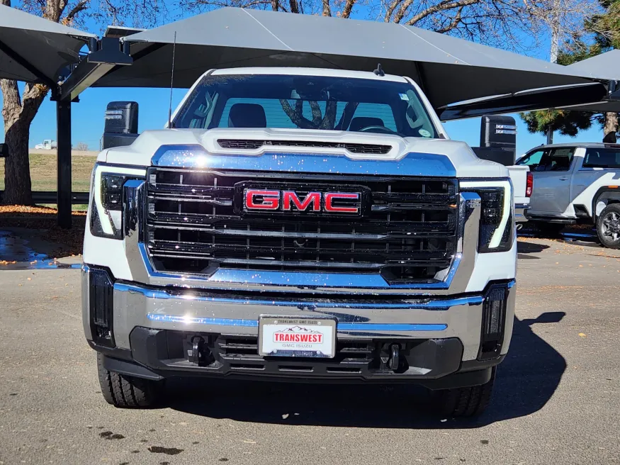 2026 GMC Sierra 2500HD Pro | Photo 4 of 28
