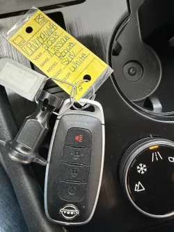 2023 Nissan Rogue SV | Thumbnail Photo 17 of 18