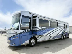 2022 Newmar Essex 4551 | Thumbnail Photo 22 of 32