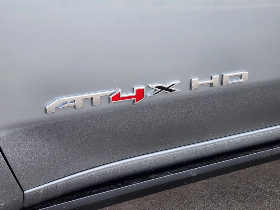 2026 GMC Sierra 2500HD AT4X | Photo 7 of 24