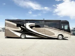 2016 Winnebago Journey 38P | Thumbnail Photo 2 of 30