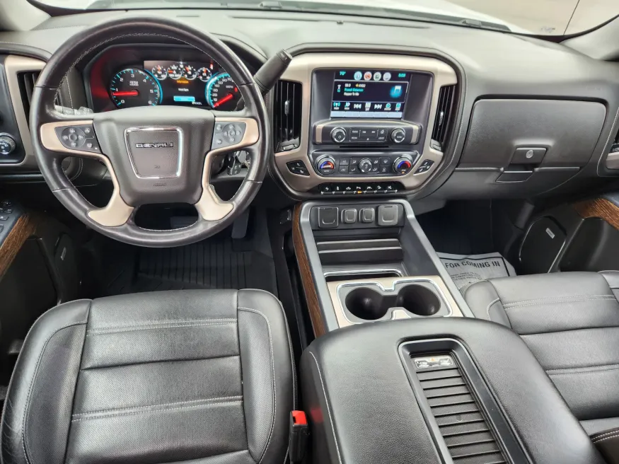 2018 GMC Sierra 1500 Denali | Photo 11 of 29