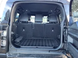 2020 Land Rover Defender X | Thumbnail Photo 14 of 28