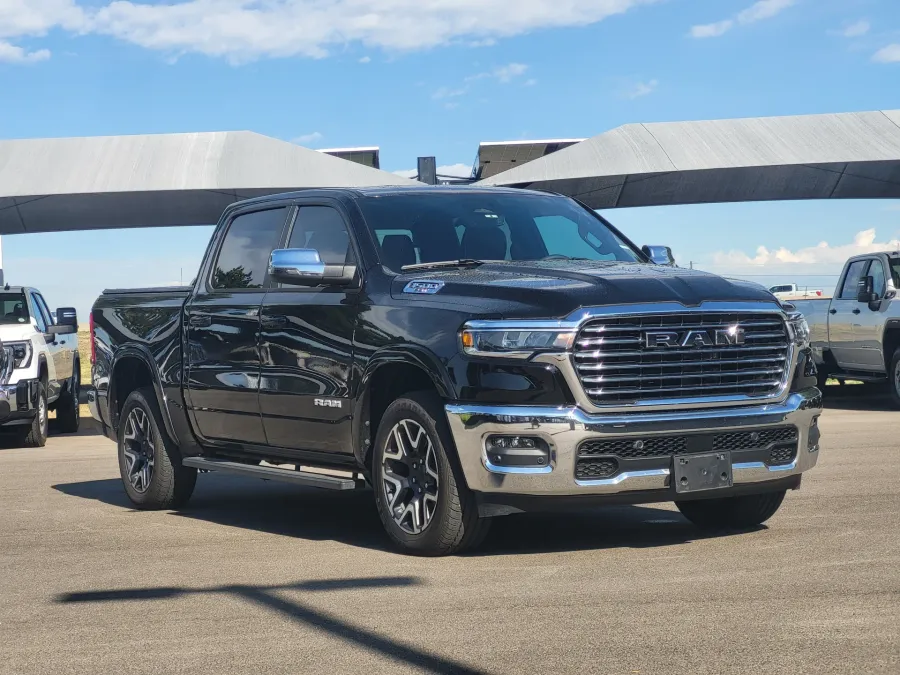 2025 RAM 1500 Laramie | Photo 2 of 24