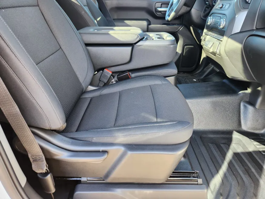 2026 GMC Sierra 2500HD Pro | Photo 16 of 29