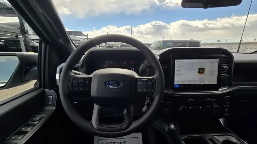 2026 Ford F-150 | Photo 14 of 29