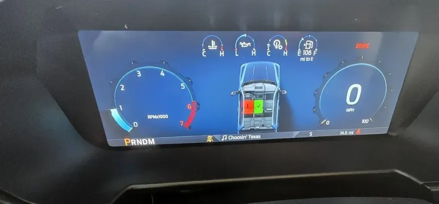 2026 Ford Super Duty F-350 | Photo 18 of 30