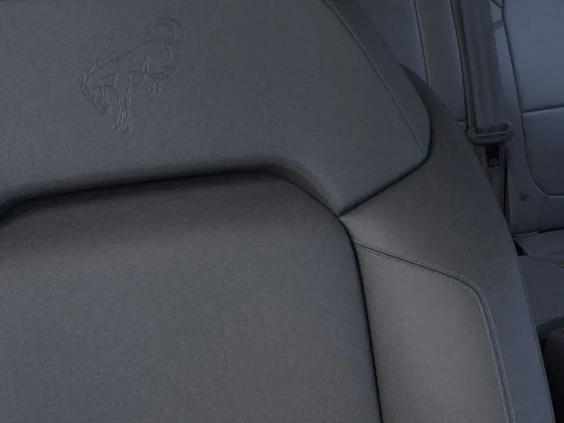 2026 Ford Bronco Badlands | Photo 17 of 25