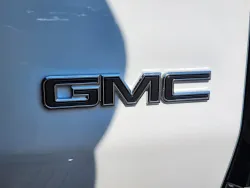 2026 GMC HUMMER EV SUV 2X | Thumbnail Photo 14 of 30