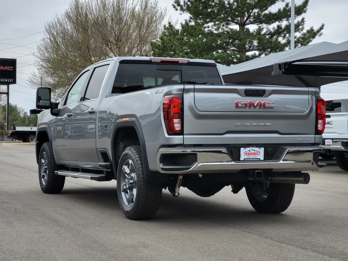 2026 GMC Sierra 2500HD SLE | Photo 4 of 24