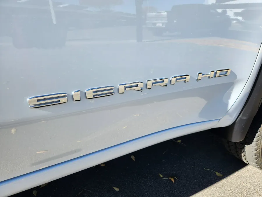 2026 GMC Sierra 2500HD Pro | Photo 18 of 29