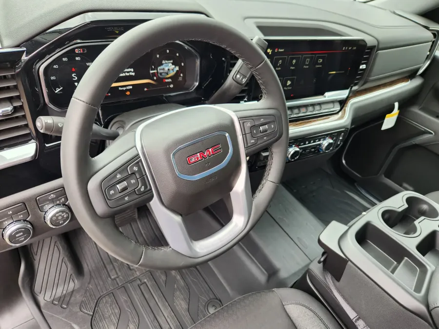 2026 GMC Sierra 2500HD SLE | Photo 7 of 30