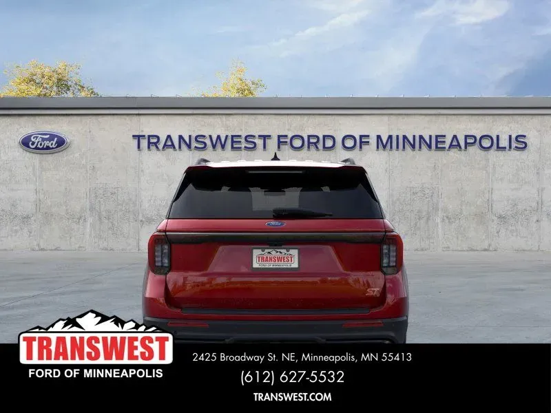 2026 Ford Explorer ST | Photo 4 of 23