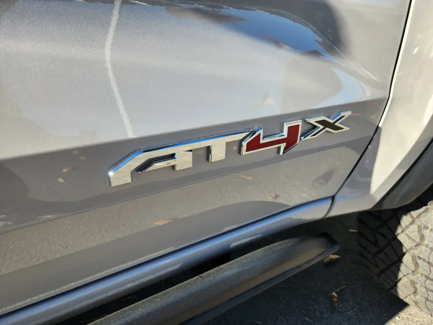 2026 GMC Canyon 4WD AT4X | Photo 18 of 29