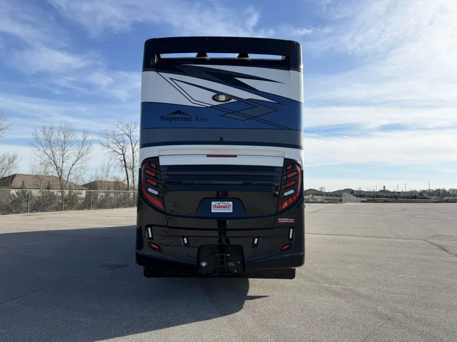 2026 Newmar Supreme Aire 4505 | Photo 6 of 27