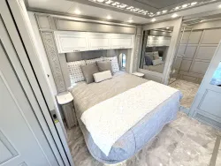 2026 Newmar Essex 4551 | Thumbnail Photo 14 of 33