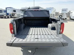 2024 GMC Sierra 1500 Denali | Thumbnail Photo 16 of 24