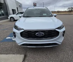 2026 Ford Escape Hybrid | Thumbnail Photo 2 of 32