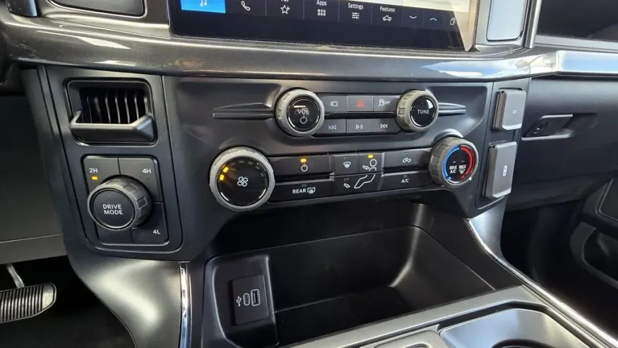 2026 Ford F-150 | Photo 21 of 29