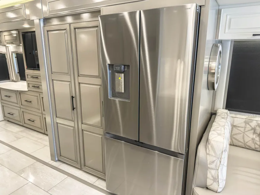 2027 Newmar London Aire 4569 | Photo 18 of 45