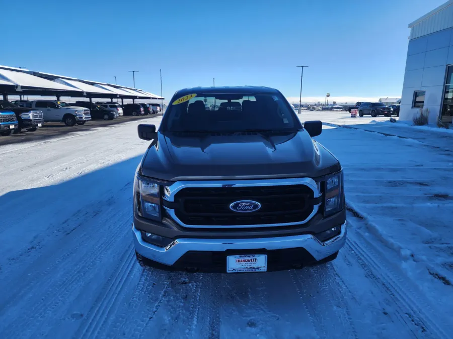 2023 Ford F-150 XL | Photo 2 of 27