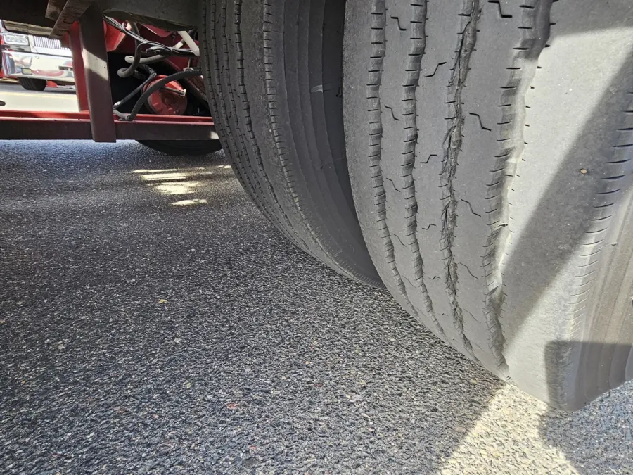 2020 Peterbilt 389 | Photo 18 of 35