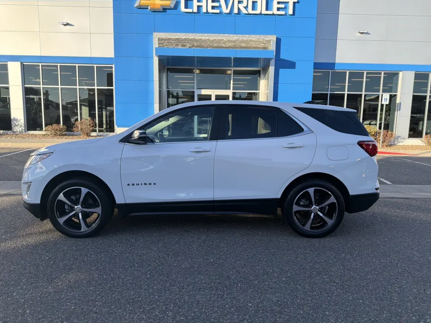 2021 Chevrolet Equinox LT | Photo 1 of 21