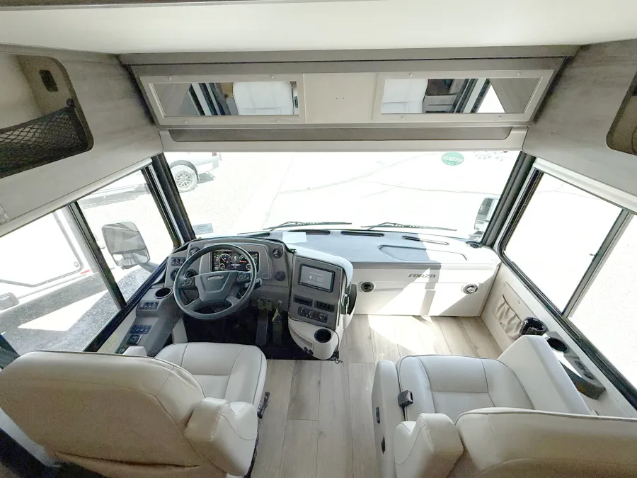 2022 Winnebago Forza 34T | Photo 2 of 17