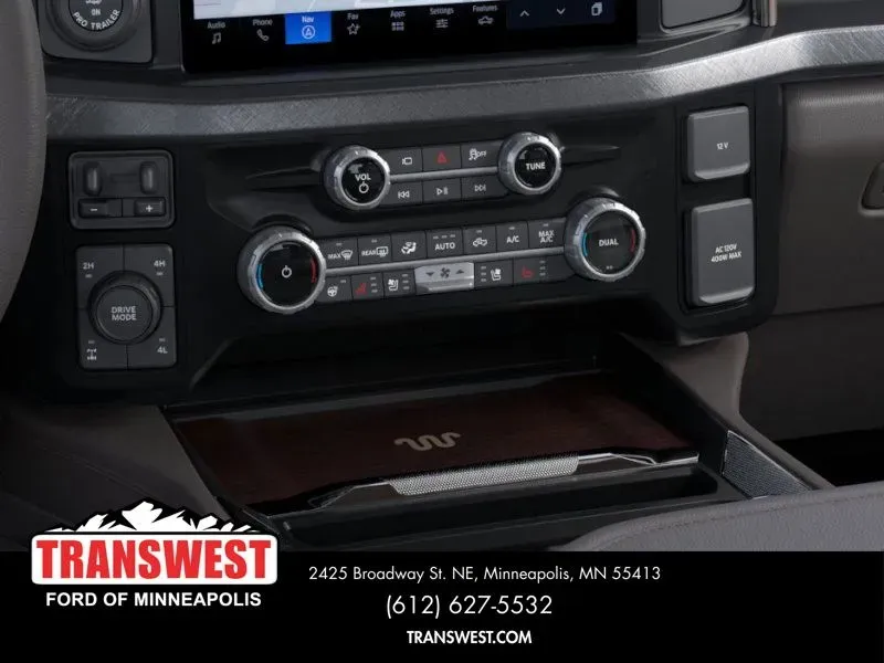 2026 Ford Super Duty F-350 King Ranch | Photo 14 of 22