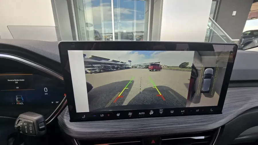 2023 Ford Escape | Photo 24 of 35