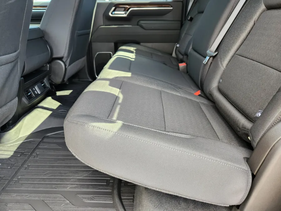 2026 GMC Sierra 2500HD SLE | Photo 10 of 28