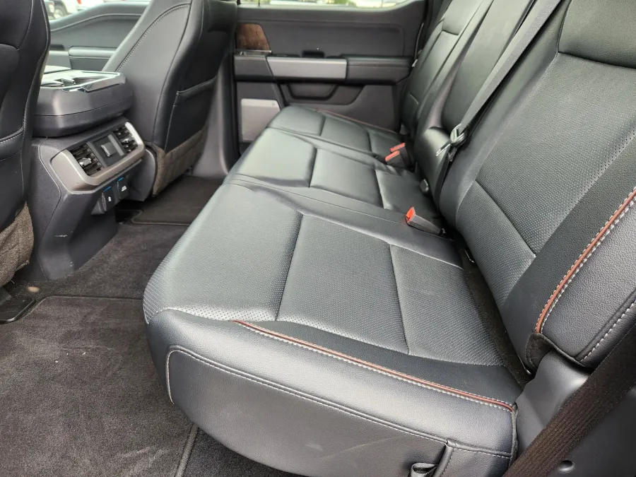 2023 Ford F-150 XL | Photo 10 of 29