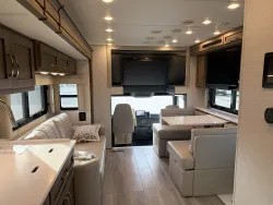 2026 Newmar Grand Star 3444 | Thumbnail Photo 13 of 47