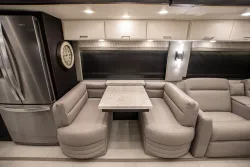 2026 Newmar Mountain Aire 4118 | Thumbnail Photo 18 of 45