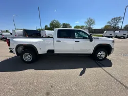 2025 GMC Sierra 3500HD Pro | Thumbnail Photo 4 of 16