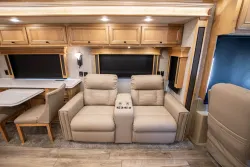 2023 Tiffin Phaeton 37BH | Thumbnail Photo 14 of 28