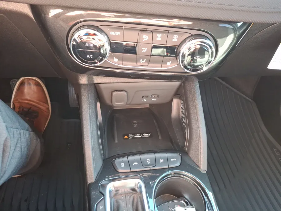 2026 Chevrolet Trailblazer LT | Photo 17 of 19