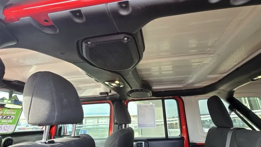 2021 Jeep Wrangler Unlimited | Photo 26 of 28