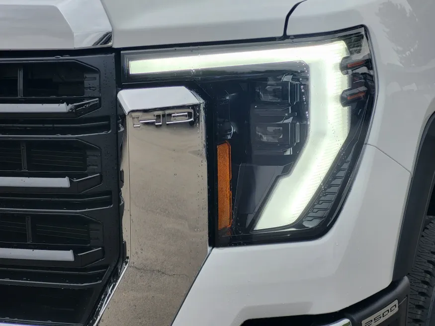 2026 GMC Sierra 2500HD Pro | Photo 7 of 22