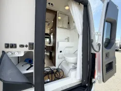 2020 Winnebago Boldt 70KL | Thumbnail Photo 17 of 20