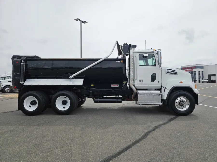 2022 Western Star 4700SF | Photo 5 of 22