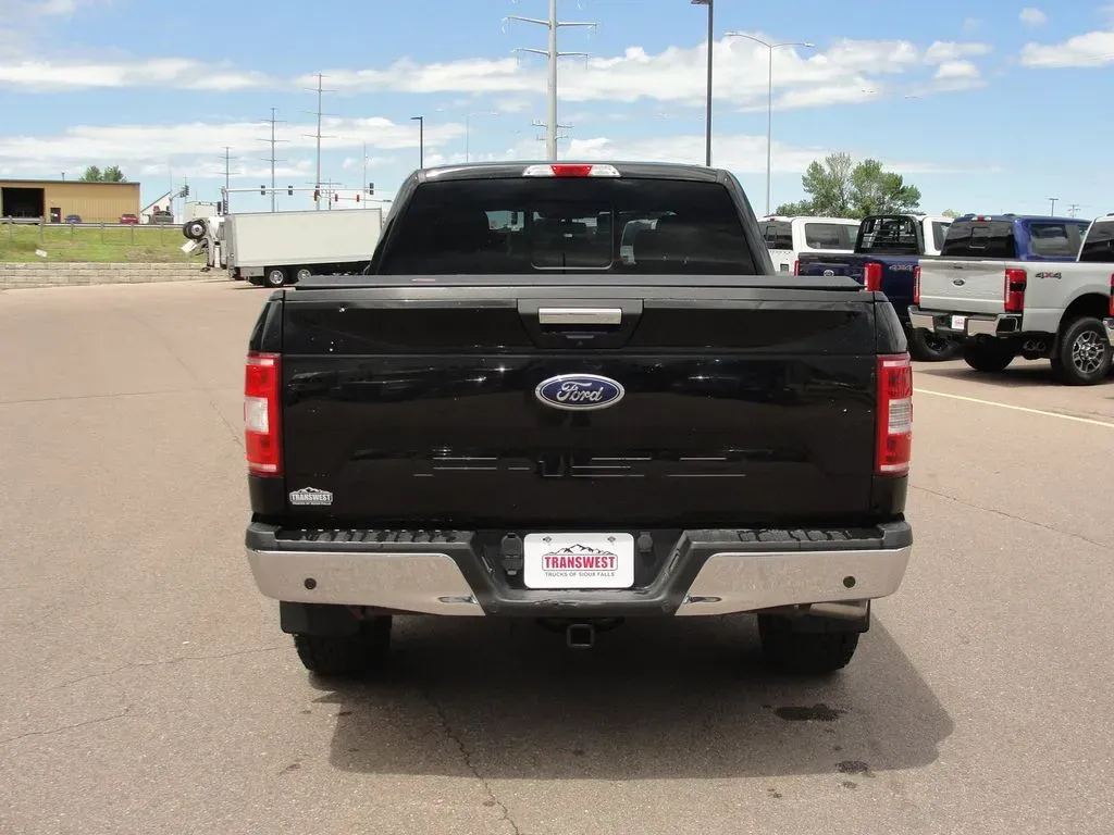 2019 Ford F-150 XLT | Photo 3 of 13