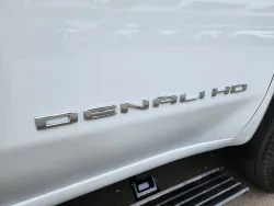 2026 GMC Sierra 3500HD Denali Ultimate | Thumbnail Photo 19 of 31