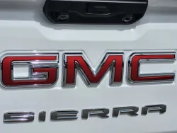 2026 GMC Sierra 1500 Pro | Thumbnail Photo 10 of 24