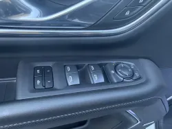 2024 GMC Yukon XL SLT | Thumbnail Photo 15 of 20